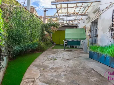 Casa de dos plantas en la Joyosa