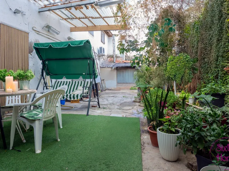 Casa de dos plantas en la Joyosa