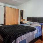 Casa de dos plantas en la Joyosa 14