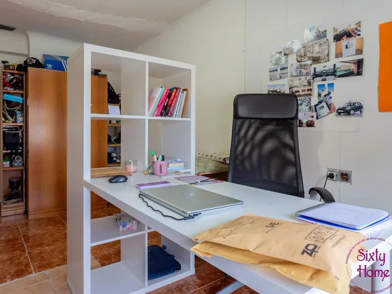 Casa de dos plantas en la Joyosa