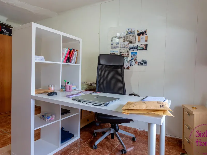 Casa de dos plantas en la Joyosa