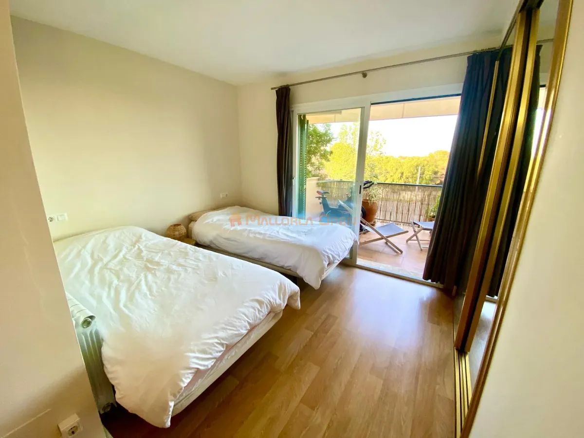 Alquiler temporal en Cala Petita – Piso con ascensor y balcón exterior