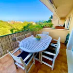 Alquiler temporal en Cala Petita – Piso con ascensor y balcón exterior 12