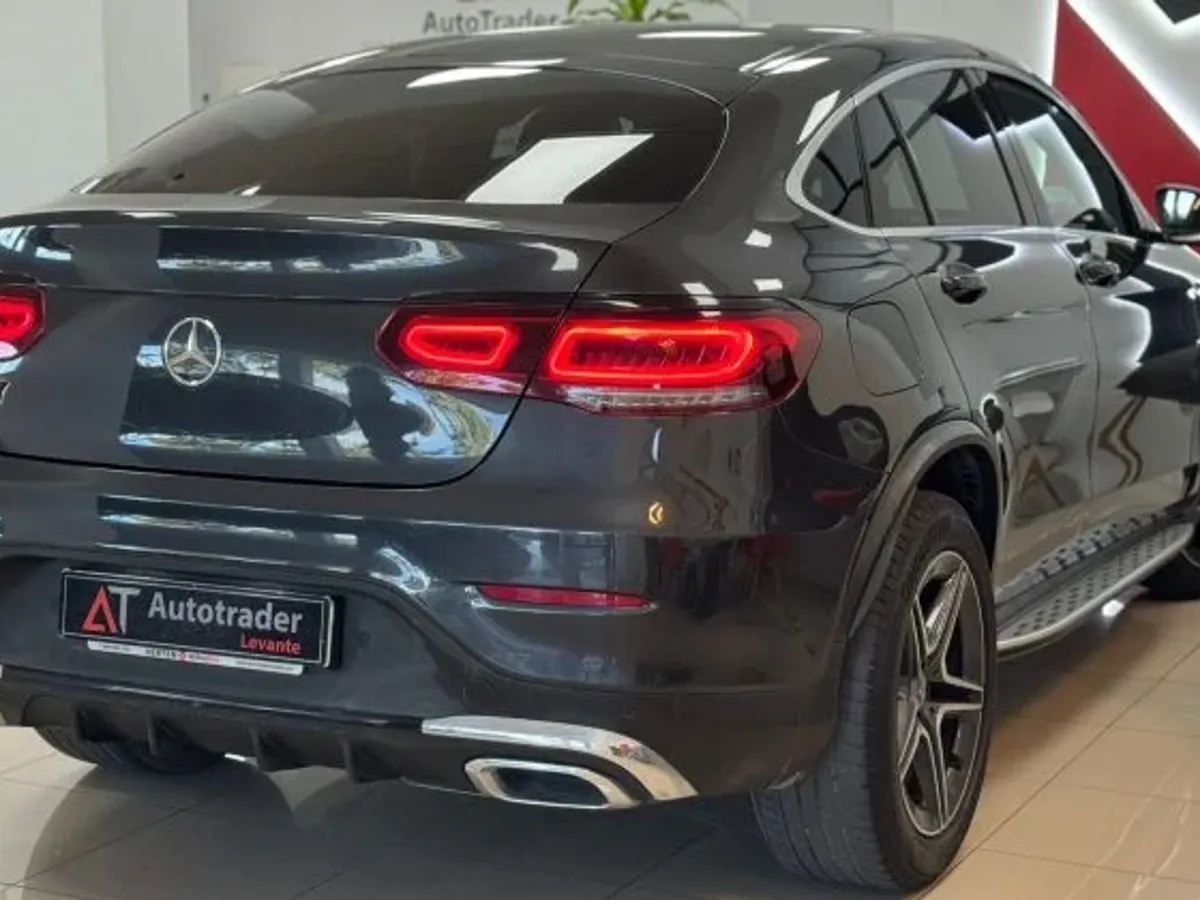 MERCEDES-BENZ GLC 220d 4MATIC en Elche, Alicante