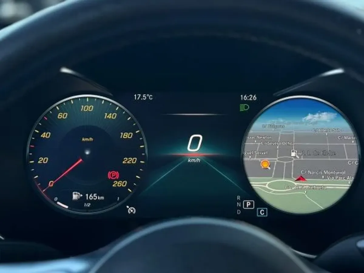 MERCEDES-BENZ GLC 220d 4MATIC en Elche, Alicante