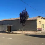 CASA CON PATIO PARA REFORMA INTEGRAL EN VALLECILLO (LEON) 2