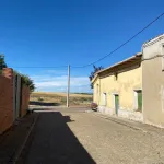CASA CON PATIO PARA REFORMA INTEGRAL EN VALLECILLO (LEON) 3