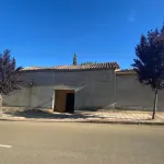 CASA CON PATIO PARA REFORMA INTEGRAL EN VALLECILLO (LEON) 4