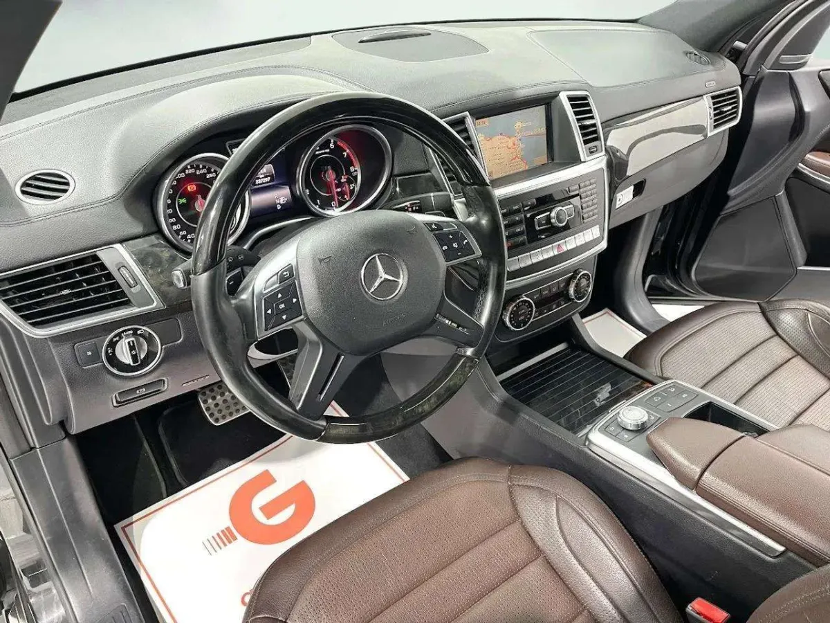 Mercedes Clase GL GL 63 AMG G8428