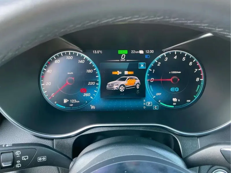 Mercedes GLC GLC 300 e 4MATIC G4999