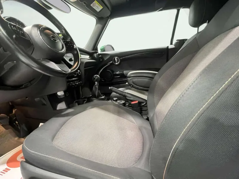 MINI Cooper Cabrio G0646