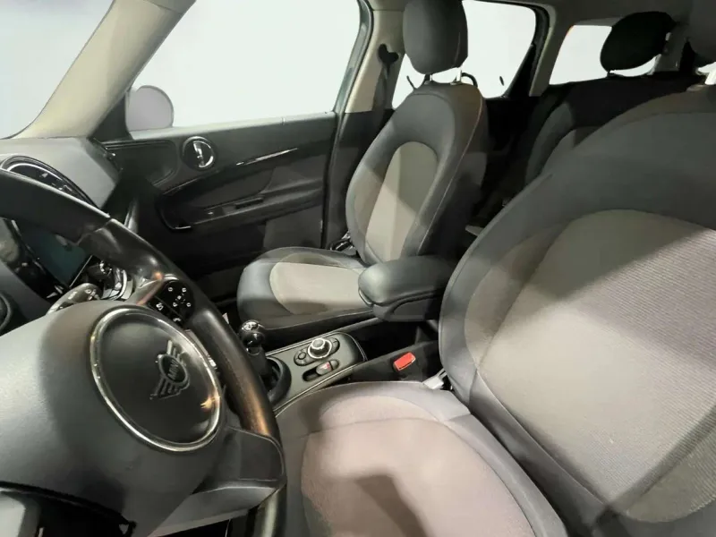 MINI Countryman Cooper G5249