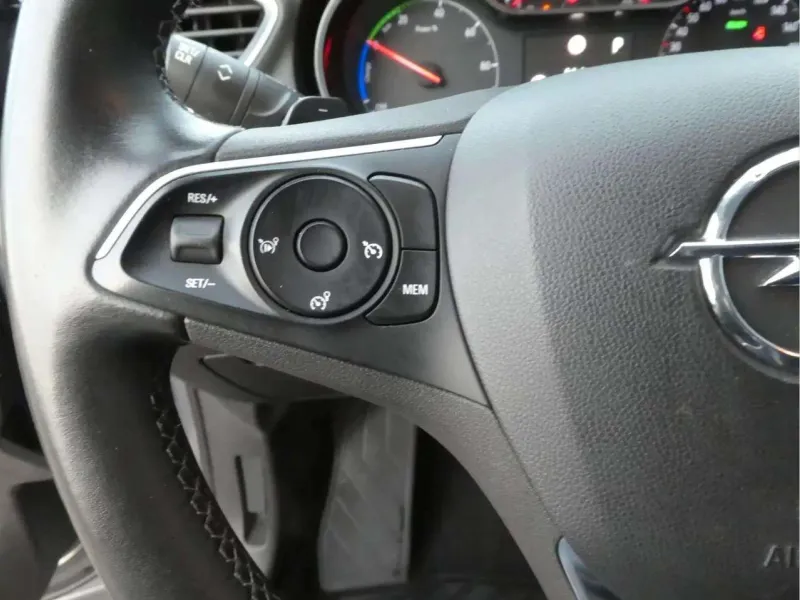 Opel Grandland X 1.6 Turbo Edition Auto 4x2 G9104