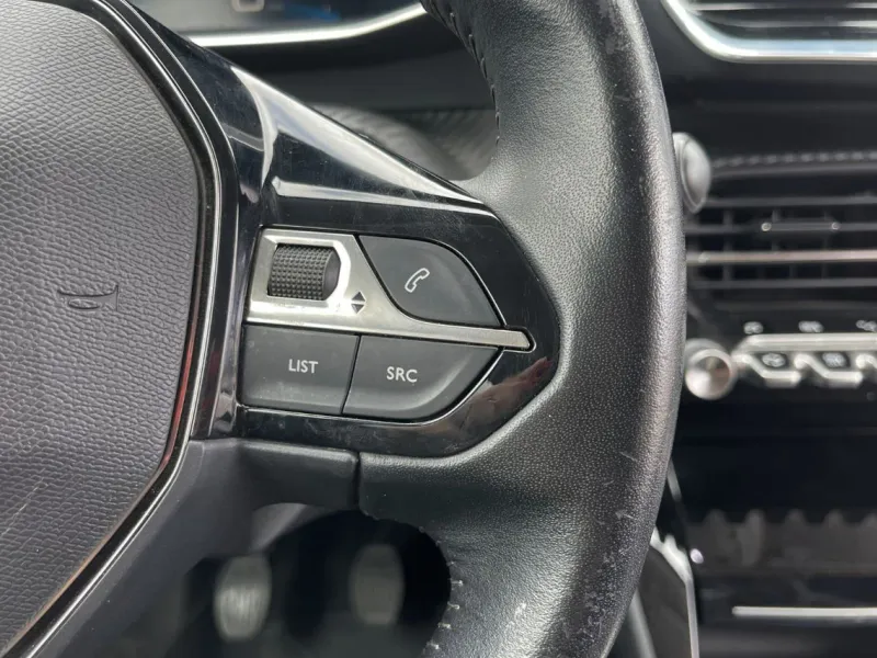 Peugeot 2008 Allure Pack Puretech 130 S&amp;S EAT8 G5004