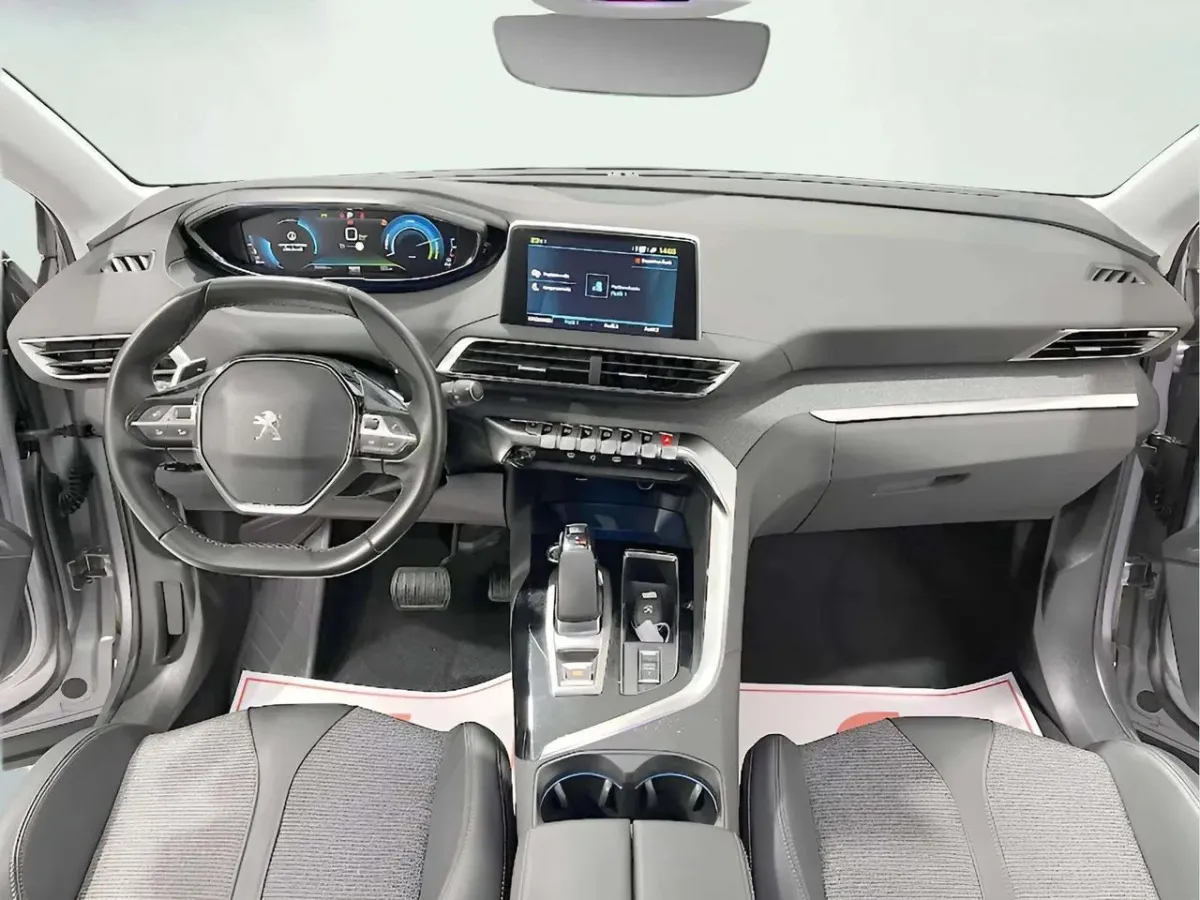 Peugeot 3008 Hybrid 225 e-EAT8 Allure G1087