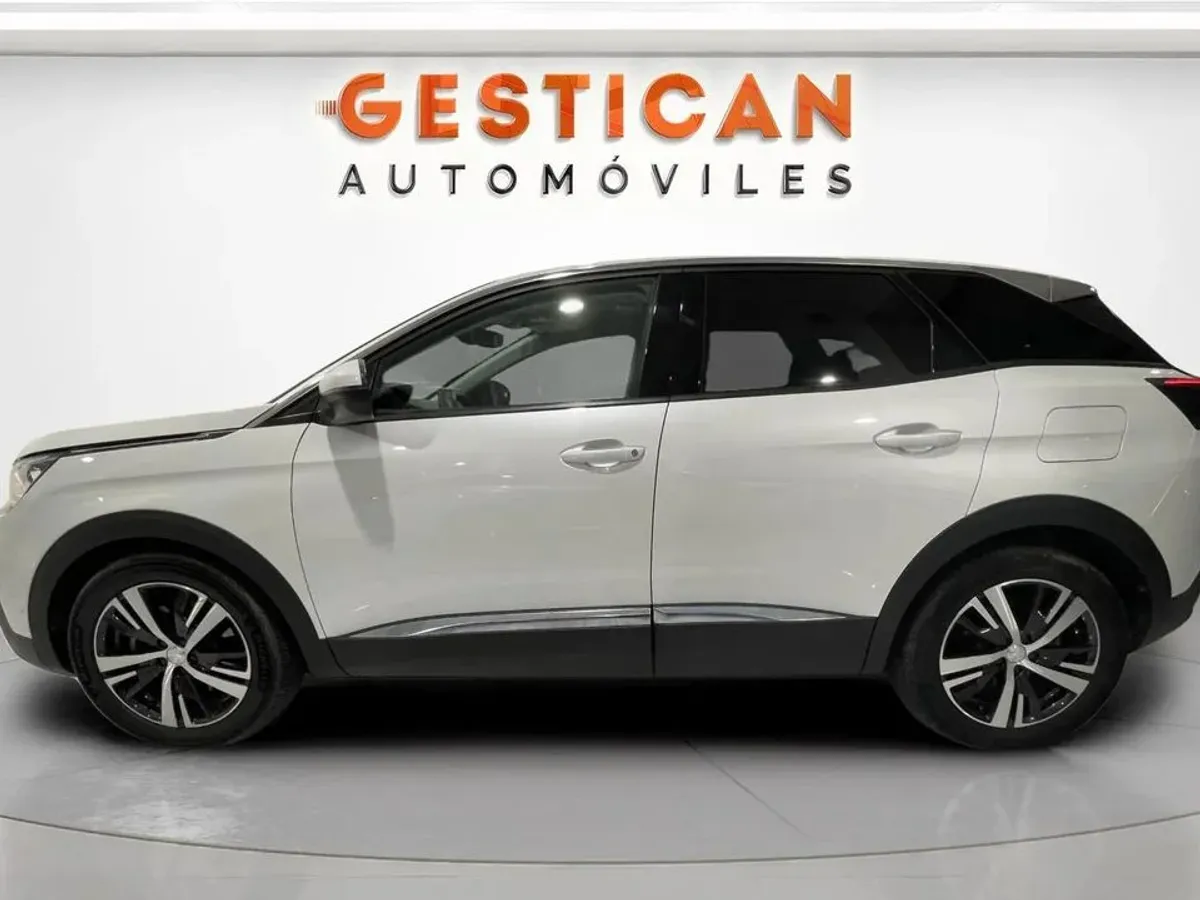 Peugeot 3008 Hybrid 225 e-EAT8 Allure G6032