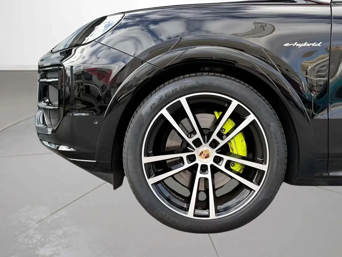 Porsche Cayenne E-Hybrid G2001