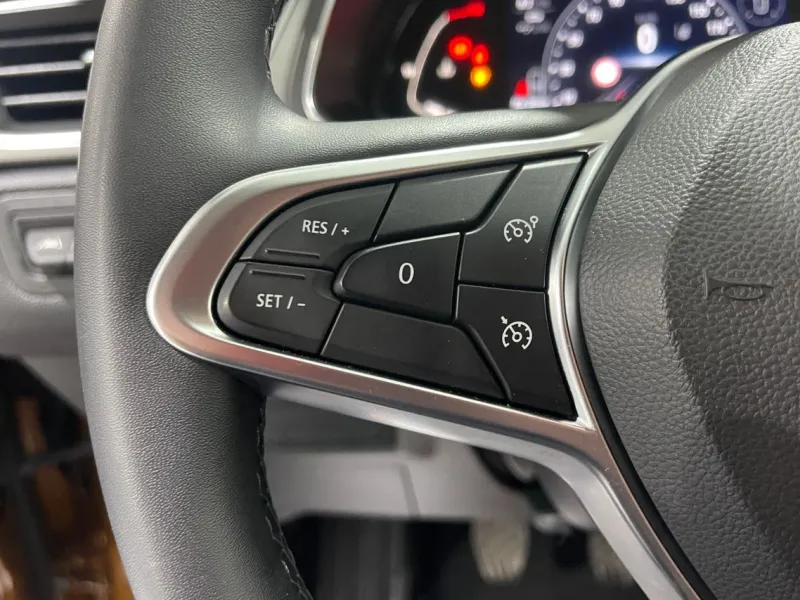 Renault Captur Intens TCe 140CV GPF Micro Híbrido G8973