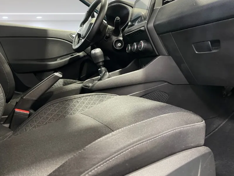 Renault Clio Intens TCe 67 kW (91CV) G1021