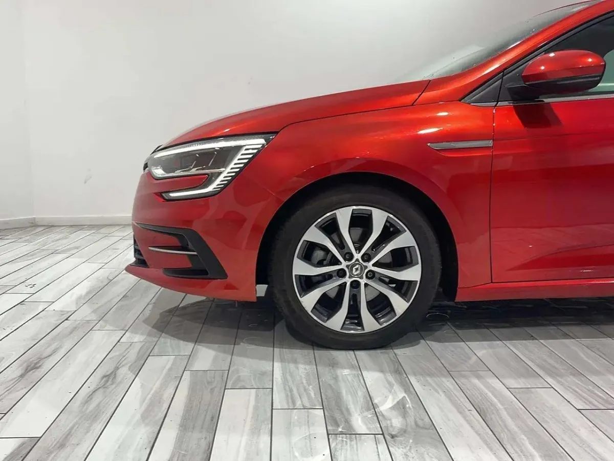 Renault Megane Intens E-TECH Híbrido Ench. 117kW(160CV) G3607