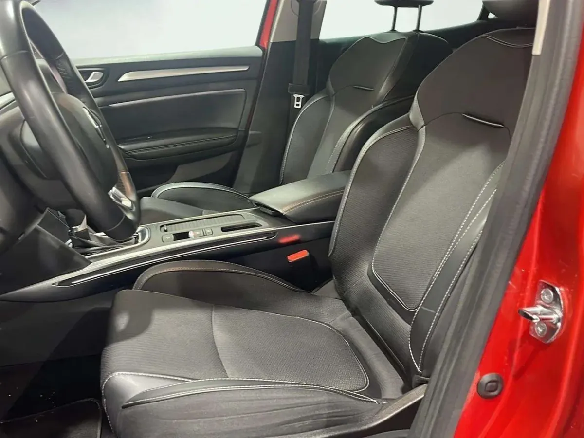 Renault Megane Intens E-TECH Híbrido Ench. 117kW(160CV) G3607