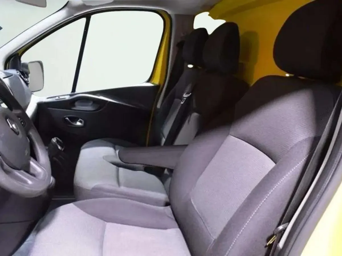 Renault Trafic Furgón 29 L2H1 Energy BluedCi 70kW (95 CV) G9069