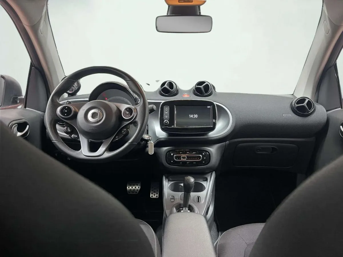 Smart Fortwo 0.9 66kW (90CV) COUPE G9010