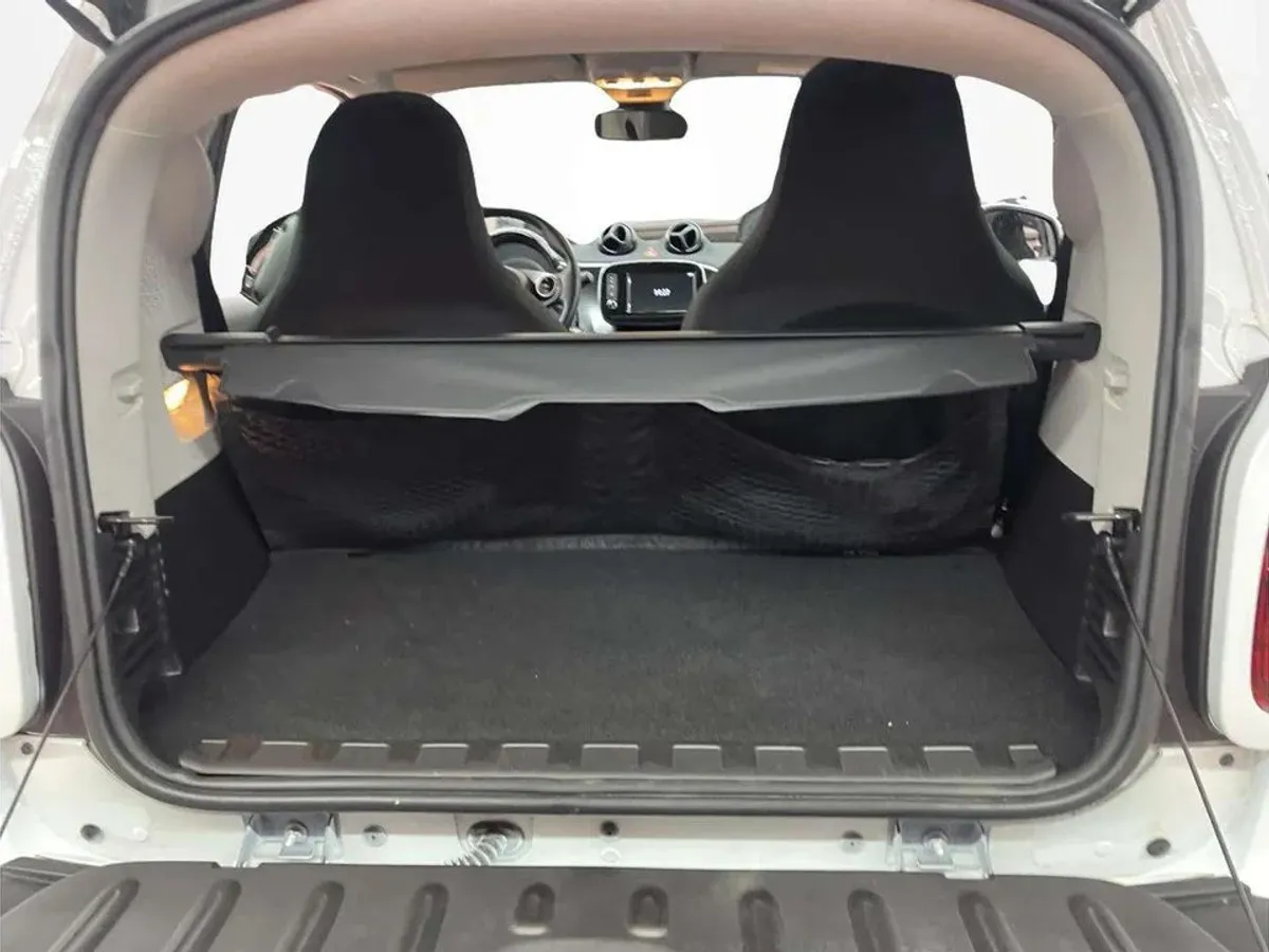 Smart Fortwo 0.9 66kW (90CV) COUPE Urbanshadow Editio G8633