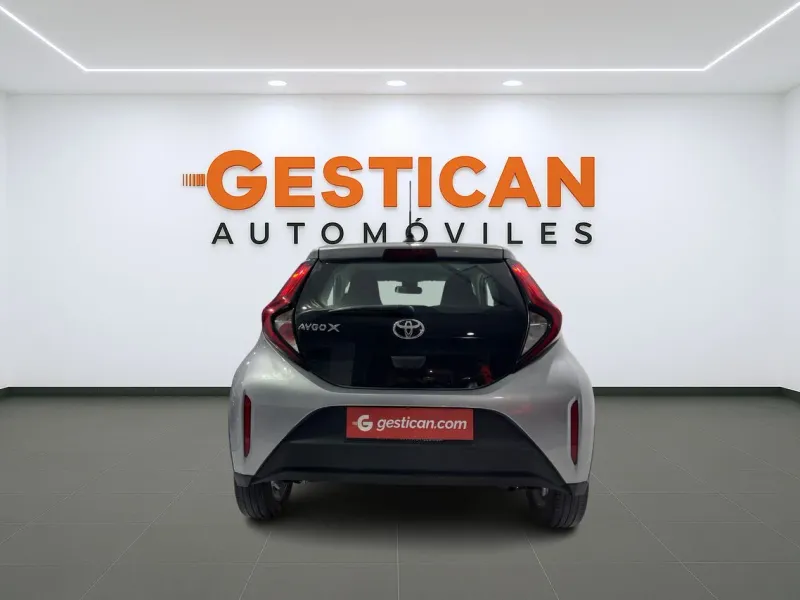 Toyota Aygo X Cross 1.0 VVT-I 72CV Play G6385