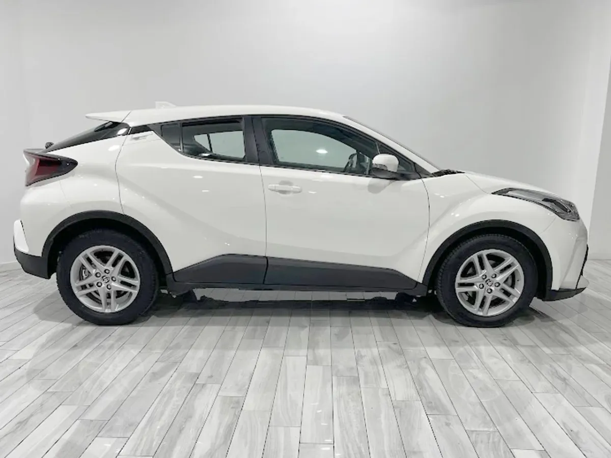 Toyota C-HR 1.8 125H Active G7715