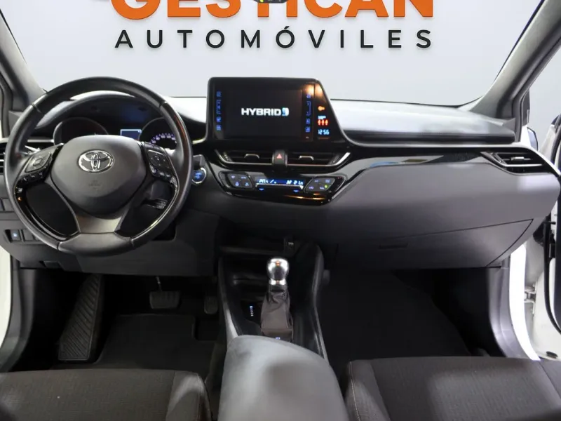 Toyota C-HR 1.8 125H Advance G2943