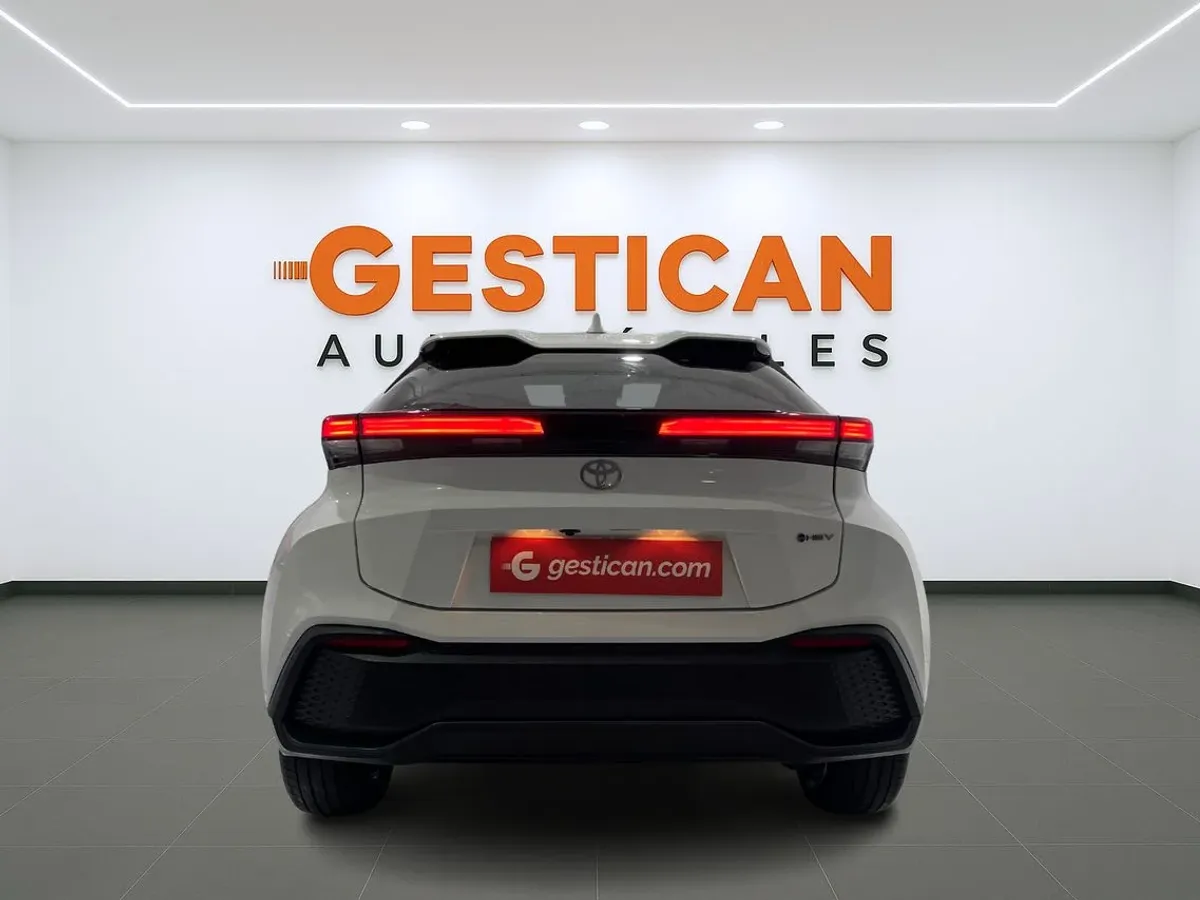 Toyota C-HR 1.8 140H Advance G0642