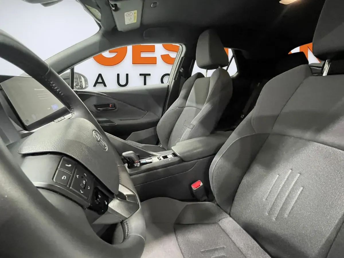 Toyota C-HR 1.8 140H Advance G0642