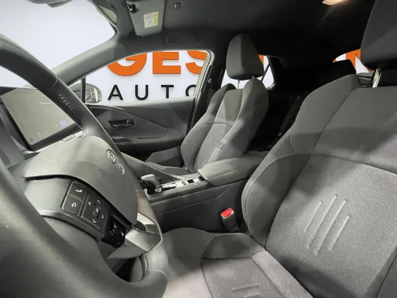 Toyota C-HR 1.8 140H Advance G0642