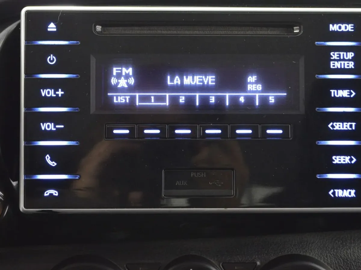 Toyota Hilux 2.4 4D Cabina Simple