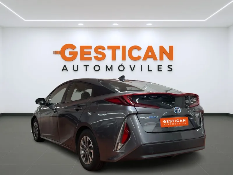 Toyota Prius Plug-In 125PH Advance G9027