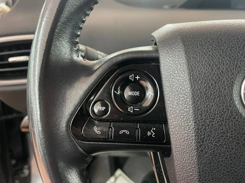 Toyota Prius Plug-In 125PH Advance G9027