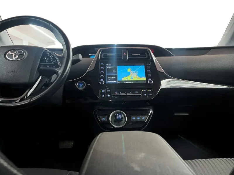 Toyota Prius Plug-In 125PH Advance G9027