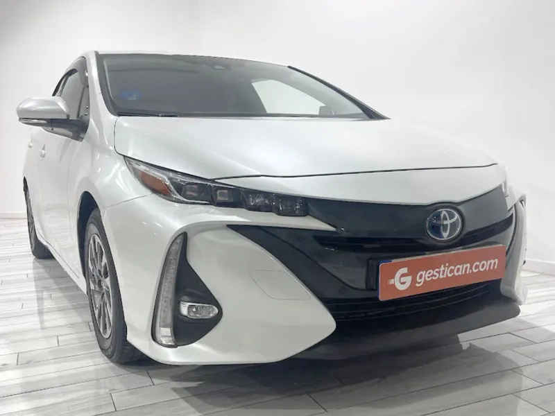 Toyota Prius Plug-In 125PH Advance G9165