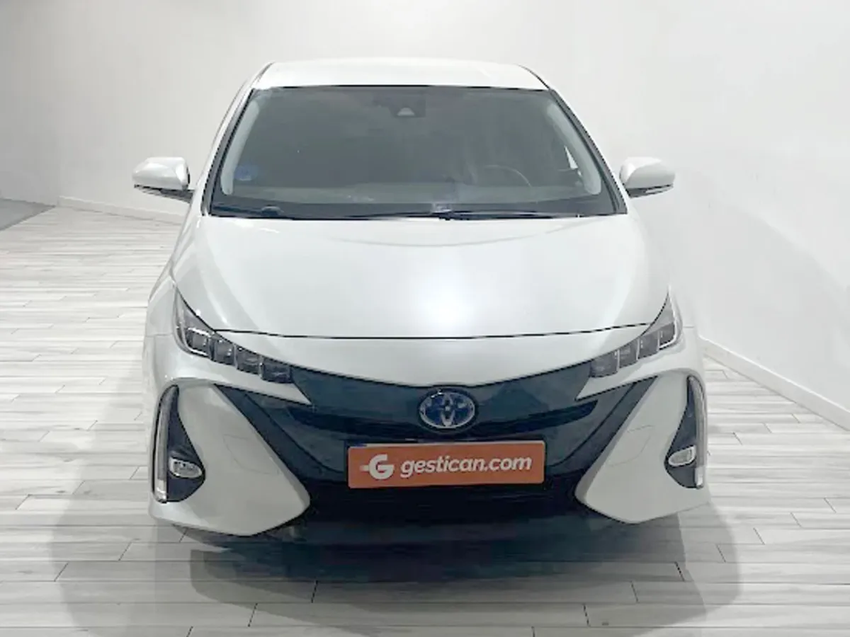 Toyota Prius Plug-In 125PH Advance G9165