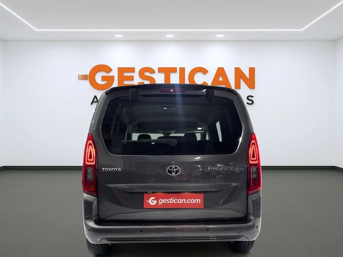 Toyota Proace City Verso 1.2 81kW (110CV) Family Active L1 G1008LPW