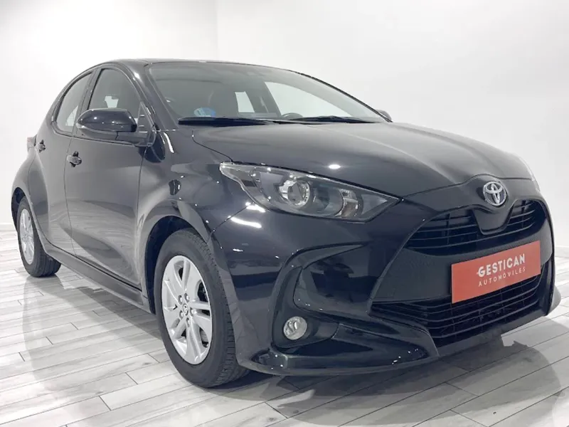 Toyota Yaris 1.5 100H Active G6134