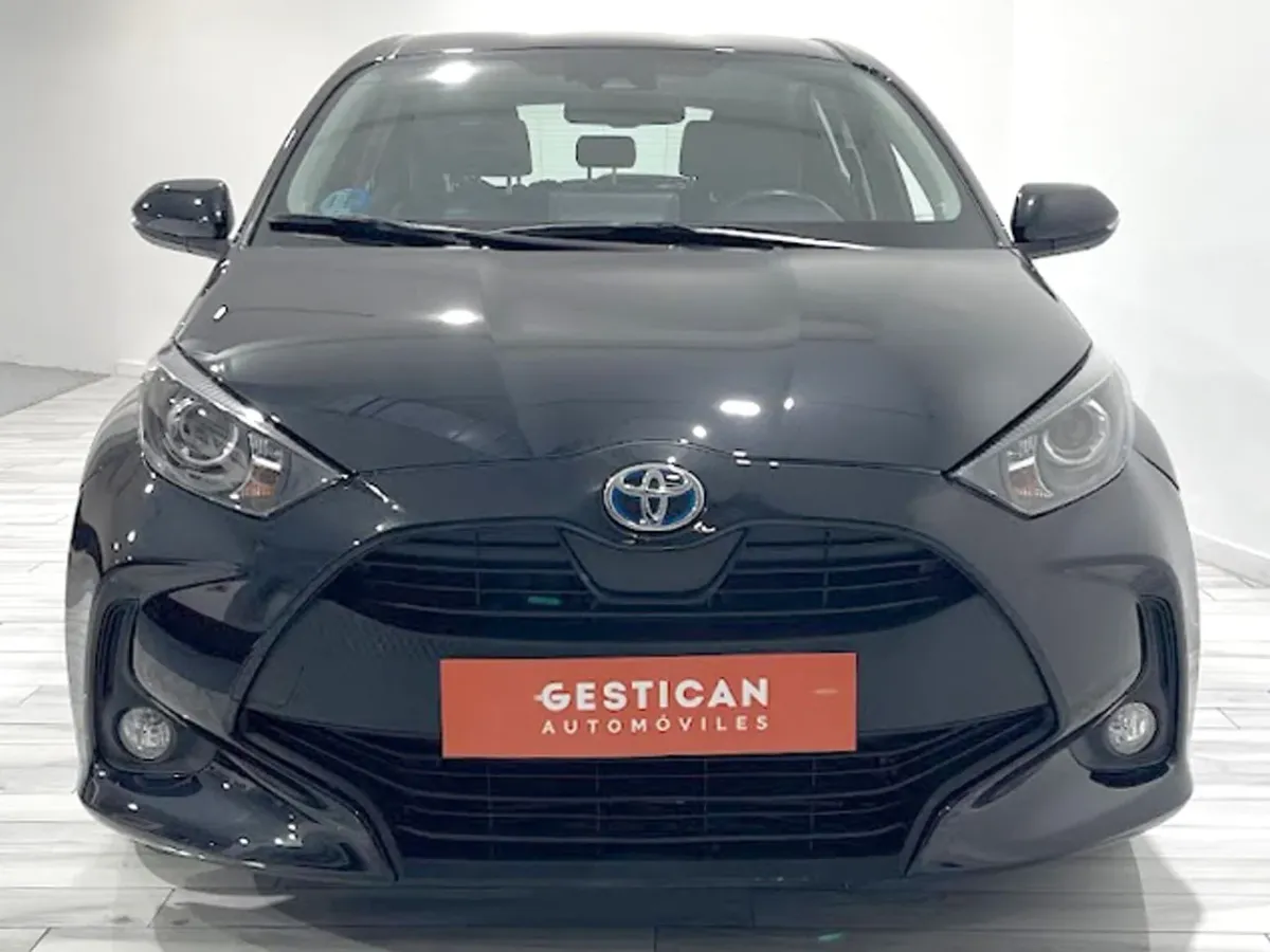 Toyota Yaris 1.5 100H Active G6134