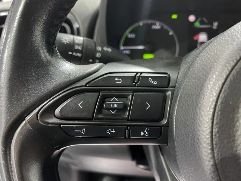 Toyota Yaris 1.5 120H Active Tech G3742