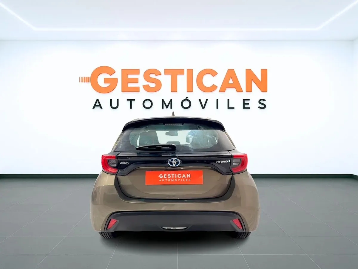 Toyota Yaris 1.5 120H Active Tech G9680