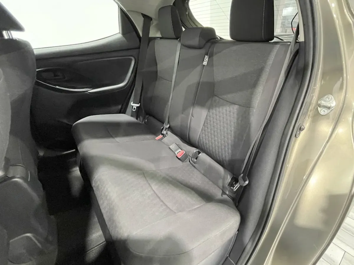 Toyota Yaris 1.5 120H Active Tech G9680