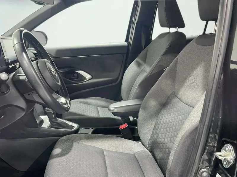 Toyota Yaris Cross 1.5 120H Active Tech G6620