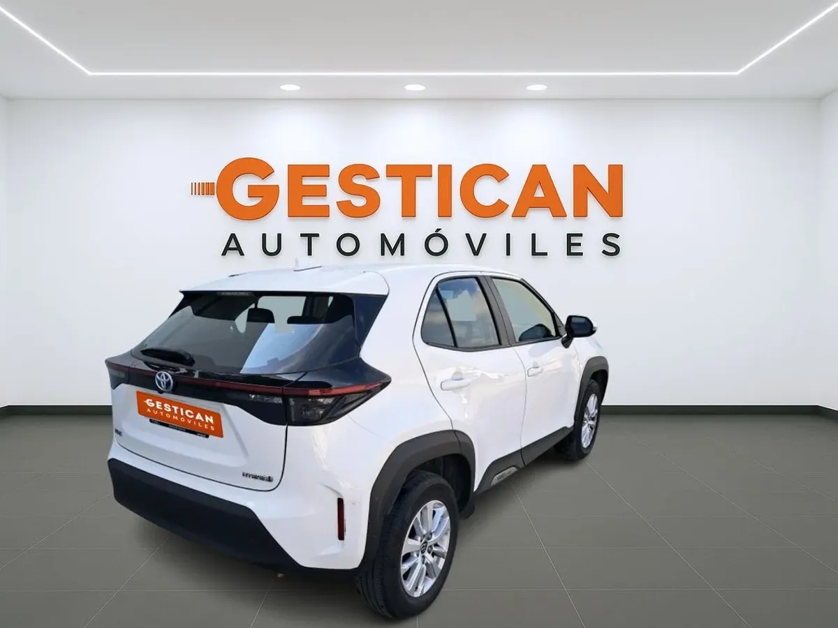 Toyota Yaris Cross 1.5 120H Business Plus G1911