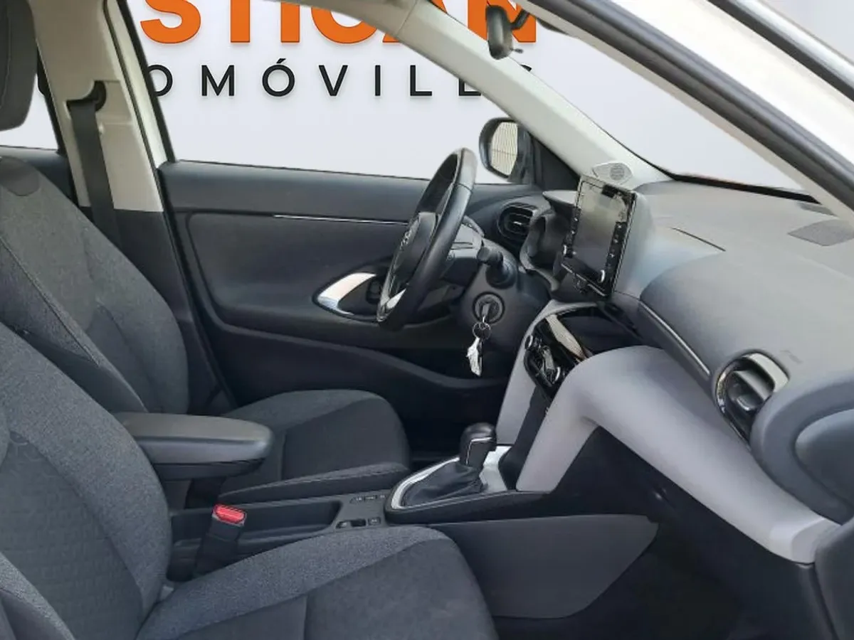 Toyota Yaris Cross 1.5 120H Business Plus G1911