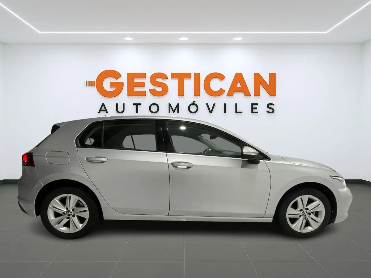 Volkswagen Golf Life 1.0 TSI 81kW (110CV) G1617